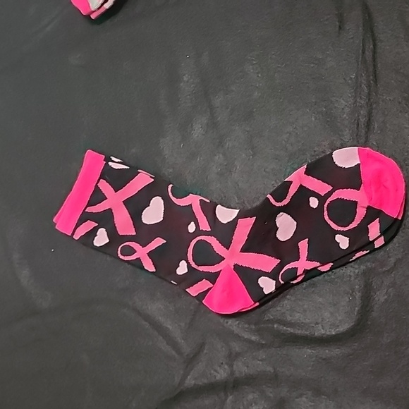 9 pair Breast Cancer Awareness Socks - Picture 6 of 10